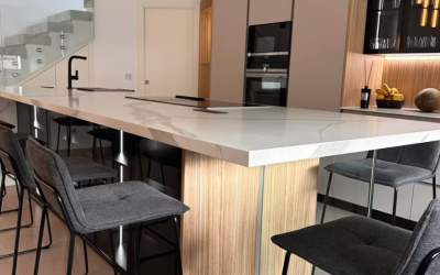 Cómo integrar una despensa oculta en tu cocina sin perder espacio